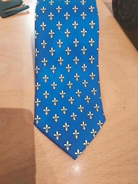 cravatta firenze ,⚜️⚜️⚜️ 2 colori , simbolo dei medici ⚜️( tie 2 colors lily of Florence, symbol of the Medici family)