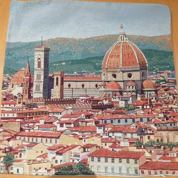 Cuscino con Duomo di Firenze e campanile di Giotto (Pillow with Florence Cathedral and Giotto's bell tower)