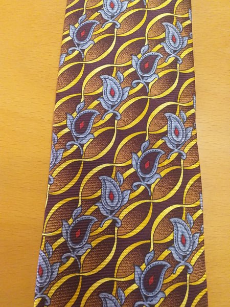 Cravatta con motivo Paisley (Paisley pattern tie)