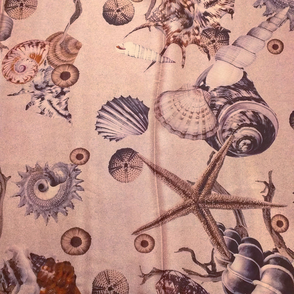 Sciarpa con conchiglie di mare🐚🐚⭐⭐ , ricci di mare e stelle marine (scarf with sea shells, sea urchins and starfish)