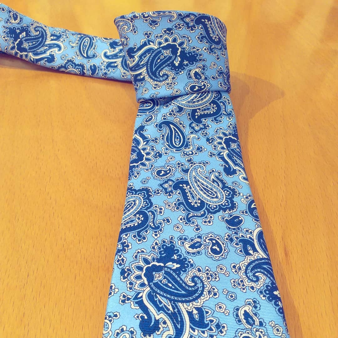 cravatte paisley👔🌊 verde , celeste , blu ( paisley tie 👔🌊 green , light blue and blue )